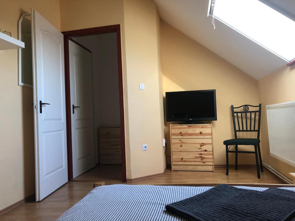 Gyongy Panzio Otel Velence Dış mekan fotoğraf