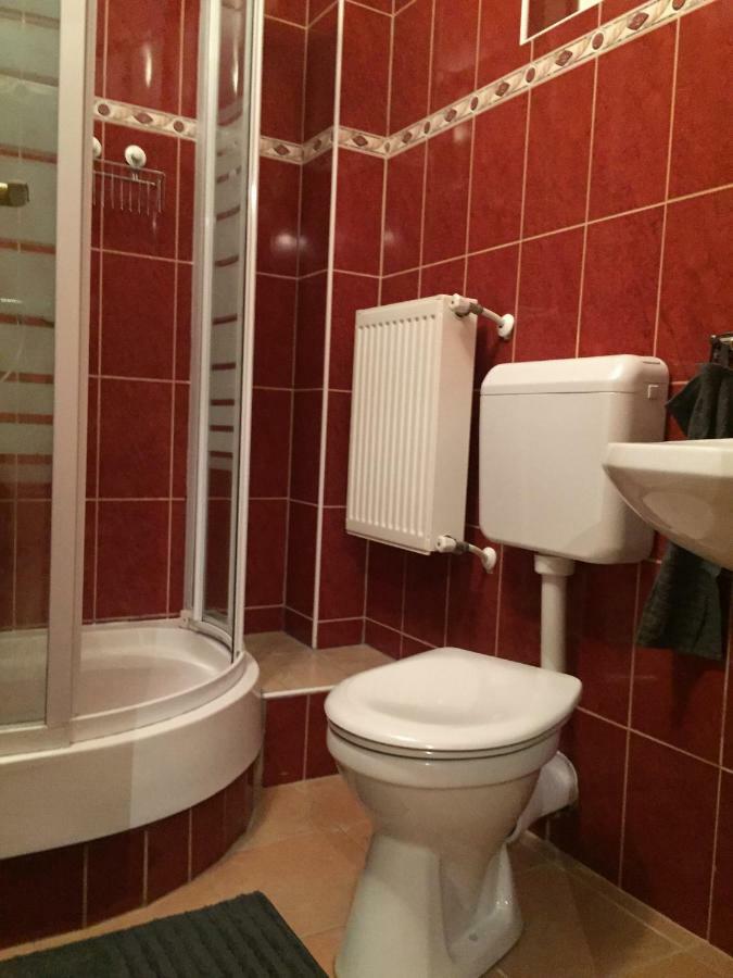 Gyongy Panzio Otel Velence Dış mekan fotoğraf